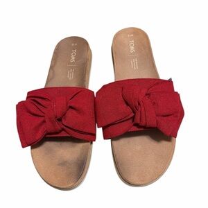 TOMS Womens Red Paradise Bow Sandals Left Size 11, Right Size 10 MISMATCHED SIZE